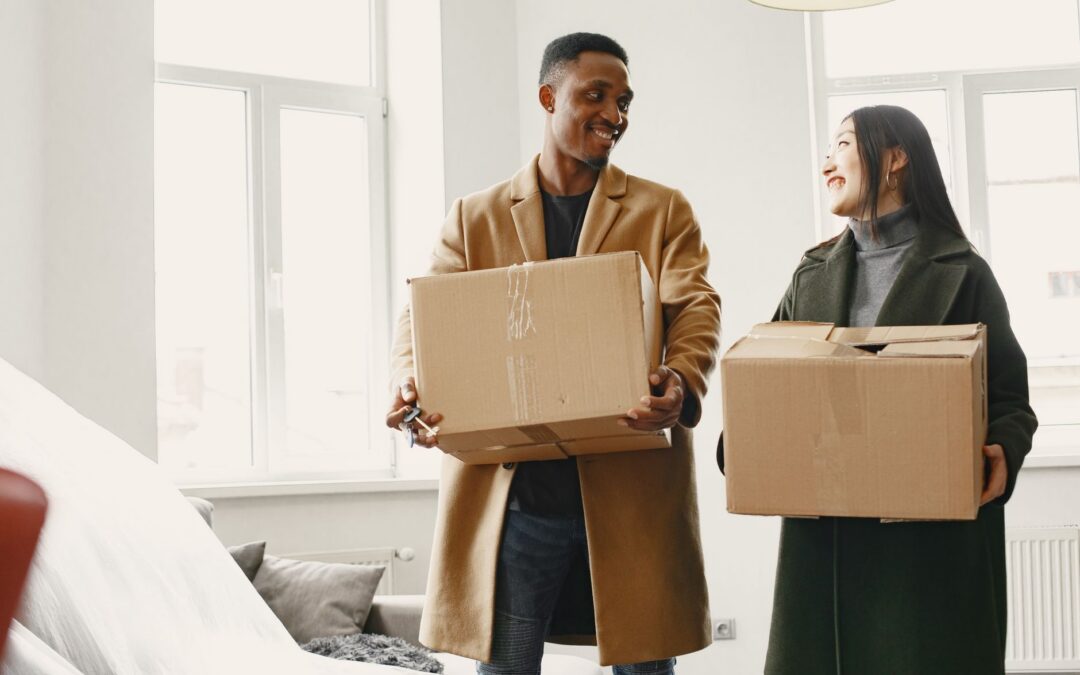 Moving to Oak Cliff: What to Sort Before You Sign a Lease Near Bishop Arts